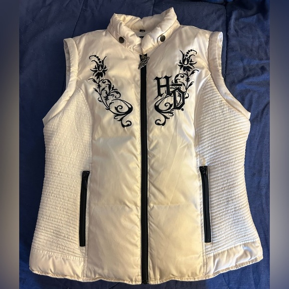 Harley-Davidson White Jacket with Black Embroidery - Picture 9 of 10